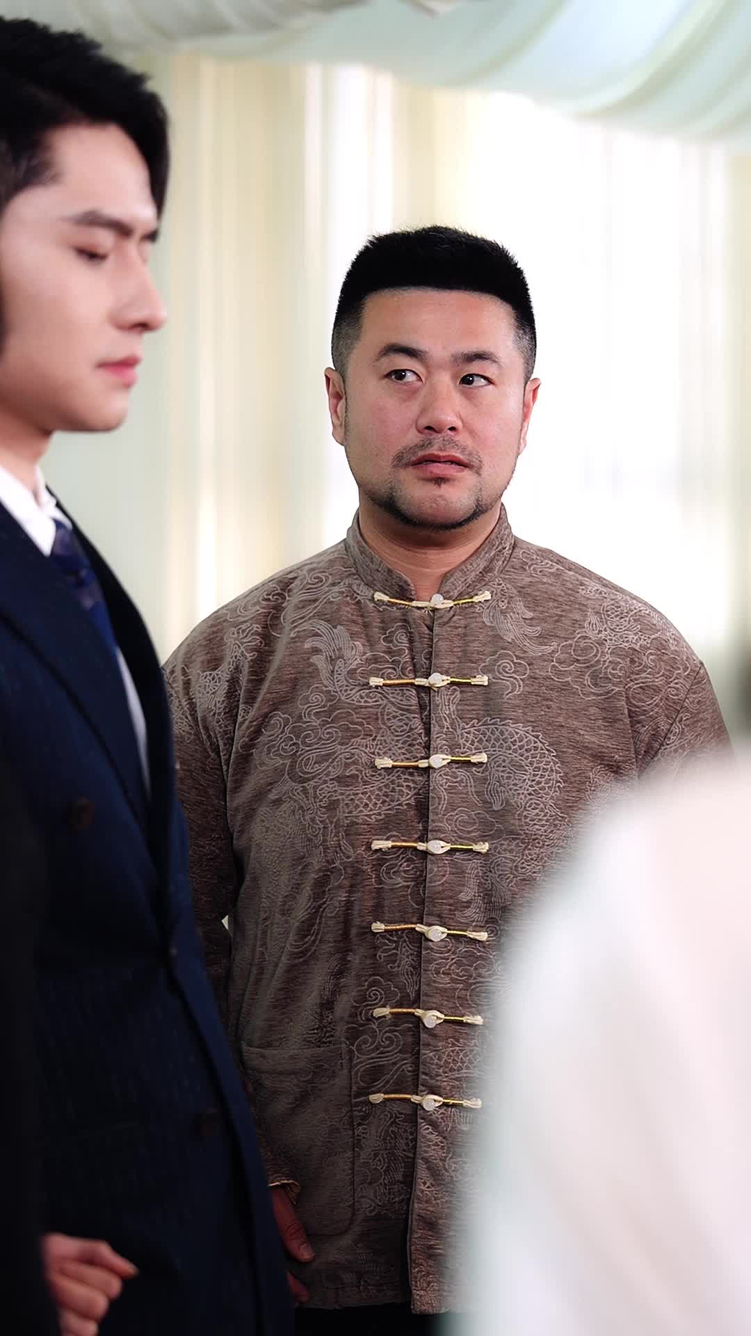 Tập 48 - Người Kế Thừa và Cuộc Hôn Nhân Giả